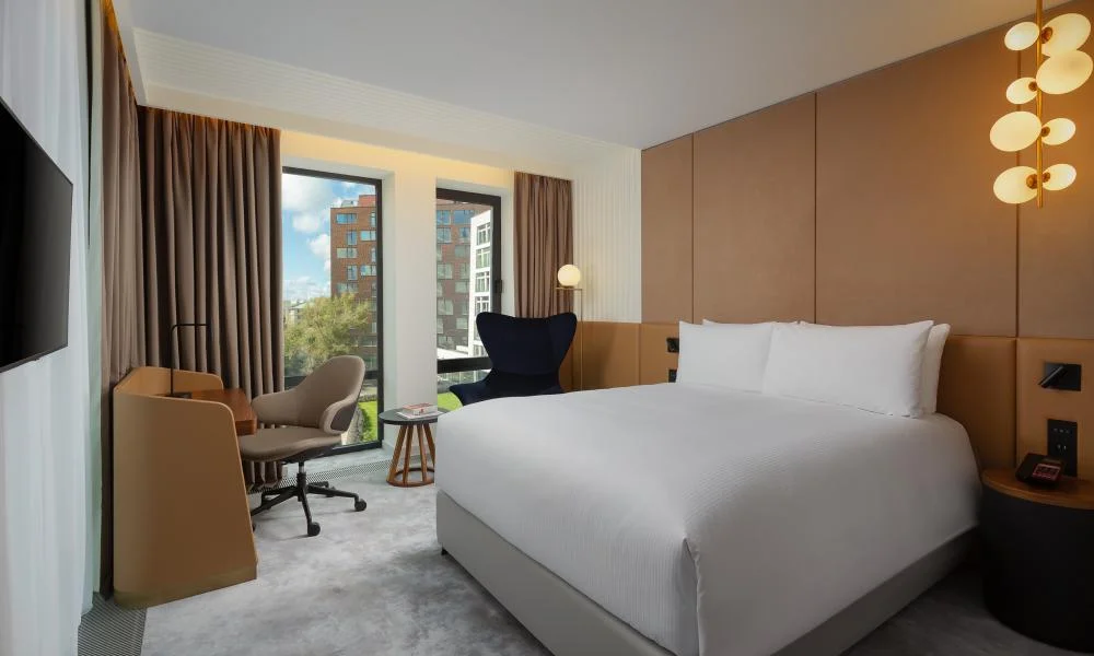 Movenpick Taganskaya - Номер улучшенный с 1 двуспальной кроватью